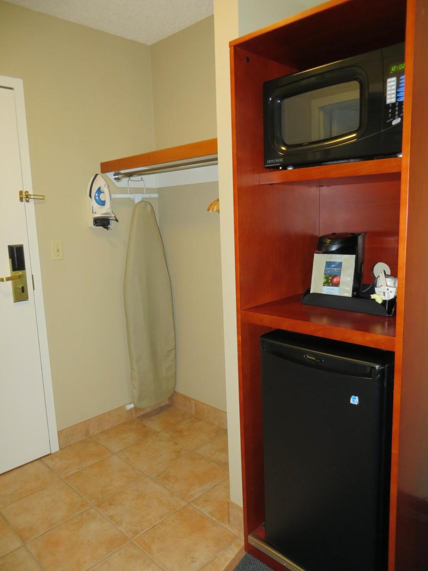 Super 8 By Wyndham Sherwood Park/Edmonton Area Oda fotoğraf